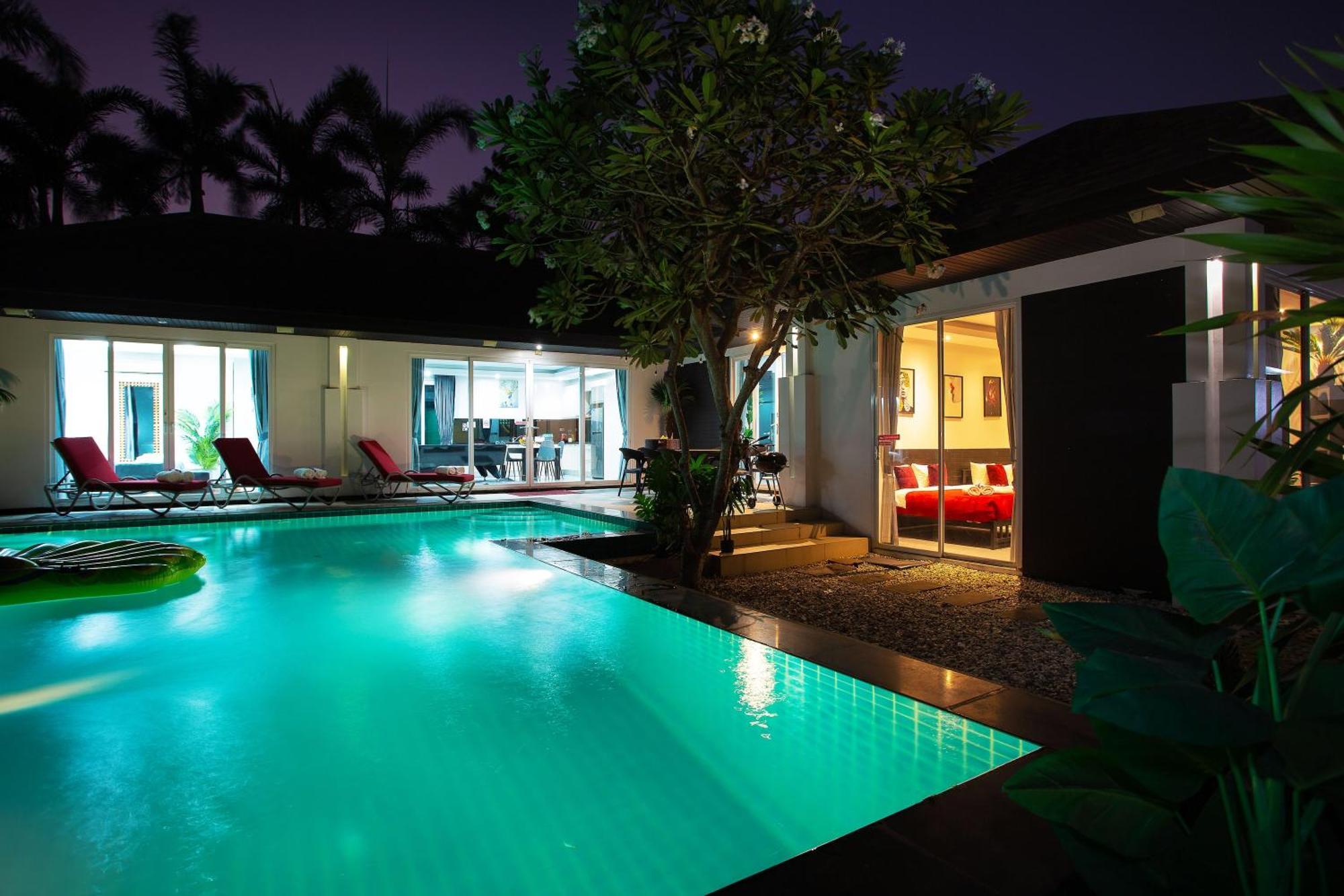 Villas In Pattaya Jomtien Beach Extérieur photo